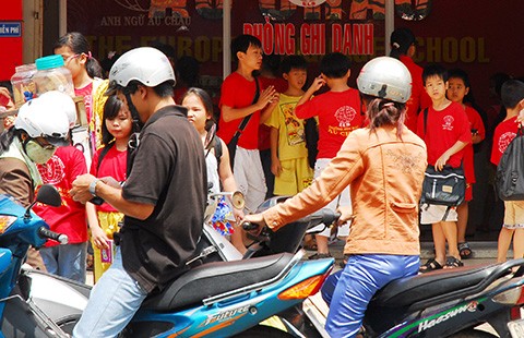 Đừng bắt con ‘phục vụ’ sĩ diện của cha mẹ
