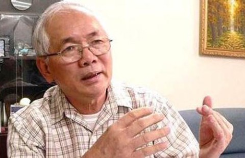 Thư ký riêng của lãnh đạo mà giới thiệu là vụ trưởng tôi nghe không xuôi