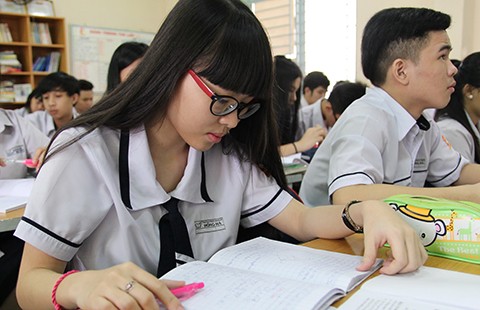 Học xong, con về xây đảo!