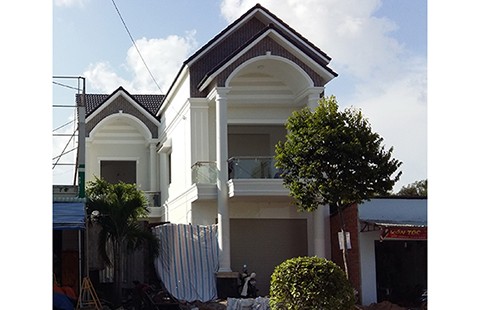 Vụ ‘Biệt thự mọc nhầm…’: Đề nghị đưa Sở Xây dựng vào vụ kiện