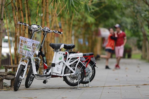 Sau 30-6-2016 sẽ hết miễn lệ phí đăng ký xe máy điện