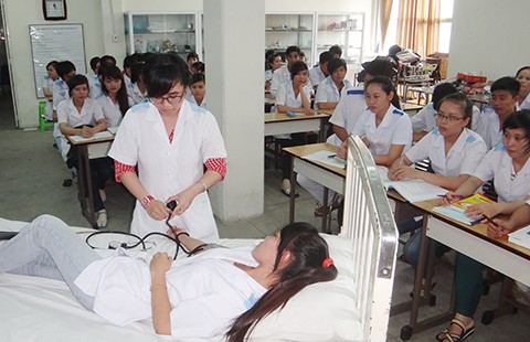 Điều dưỡng viên với cơ hội xuất ngoại