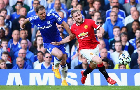 MU - Chelsea: Hiddink không muốn Van Gaal mất ghế