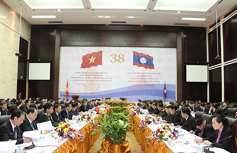 Việt Nam-Lào ký nhiều văn bản hợp tác quan trọng