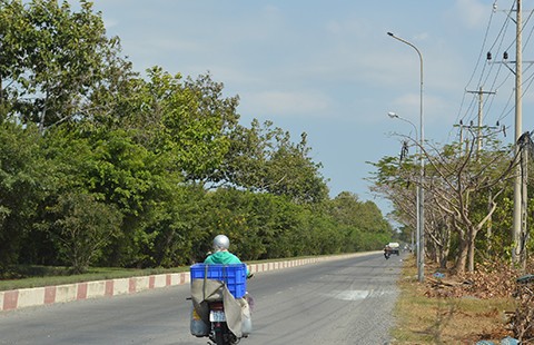 Nhiều vụ cướp, hiếp trên đoạn đường không đèn