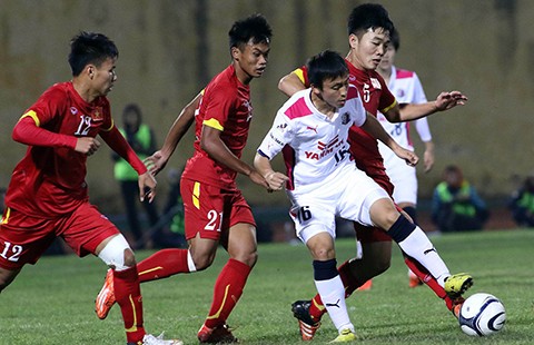 U-23 Việt Nam – U-23 UAE: Muộn rồi Miura ơi!