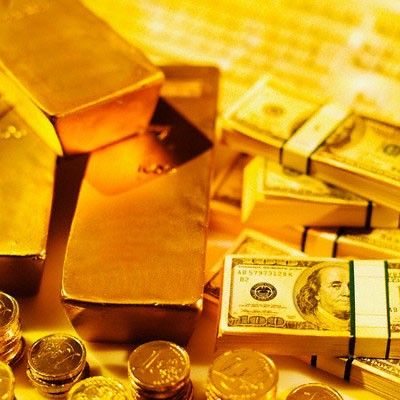 Bác yêu cầu đòi lại 10 thỏi vàng và 13.800 USD của chủ tiệm vàng