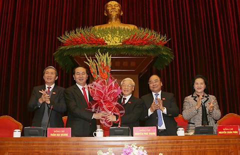 Bộ Chính trị, Tổng Bí thư đã được bầu như thế nào?
