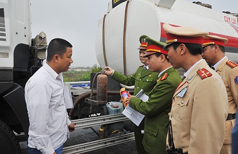 Những quy định 'gây choáng' cho nhiều người