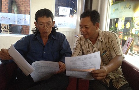 Ủy ban thua kiện nhưng cù cưa thi hành án