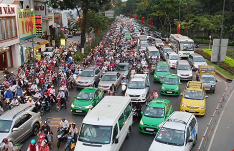 Chống kẹt vào ra Tân Sơn Nhất