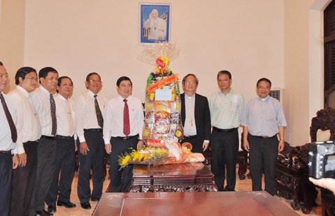 Lãnh đạo TP.HCM chúc tết các cơ sở tôn giáo