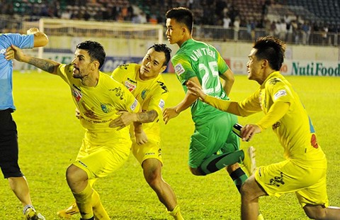 Du đấu ngày tết