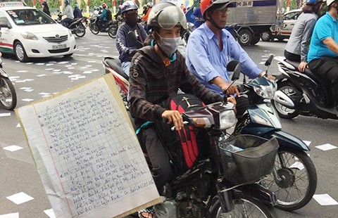 Đã tìm được người rải tờ rơi ‘kêu oan’
