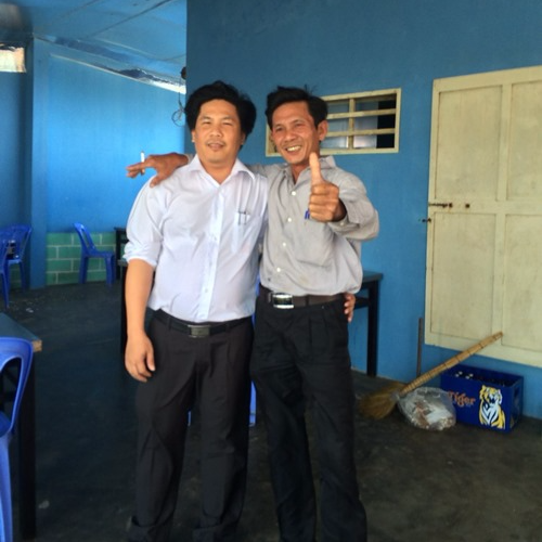 Con kiến thắng kiện củ khoai
