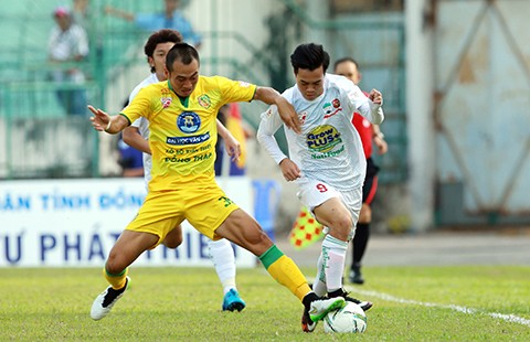Vòng 4 V-League 2016: Thắng dễ nhưng cũng đáng ngờ