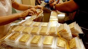 Vàng lại ‘nín thở’ chờ FED họp