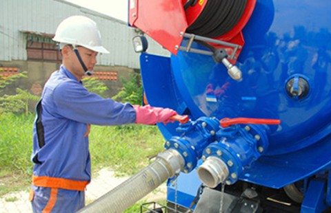 Xe chống ngập ngàn tỉ: Có cần thiết?