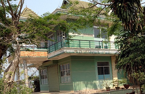Bị hoãn giao nhà trúng đấu giá phút 89