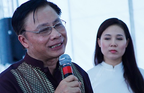 GS Trần Ngọc Thêm ra sách mới