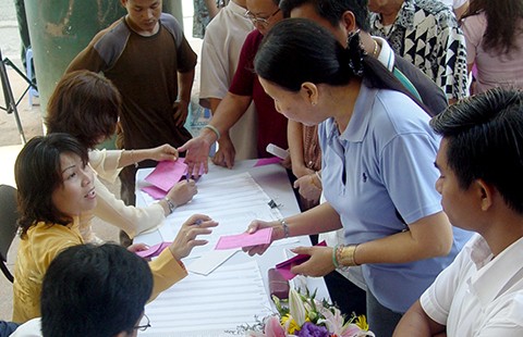 Dân nắm thông tin qua đơn vị bầu cử