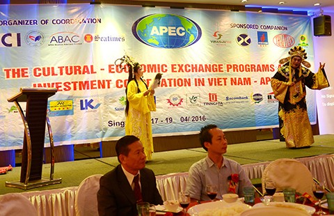 Doanh nhân ấm ức nhận ‘Giải thưởng APEC’