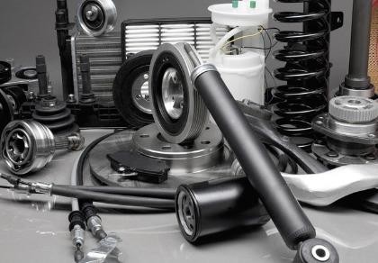 Bốn tháng, người Việt chi 1 tỉ USD nhập linh kiện ô tô