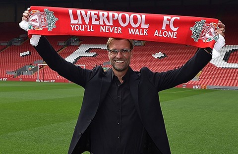 Liverpool một mình chống thế lực bóng đá Tây Ban Nha