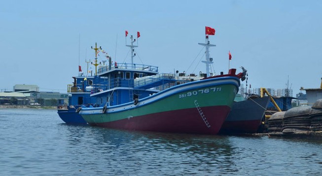 Hạ thủy tàu vỏ thép đóng theo sáng kiến của ngư dân