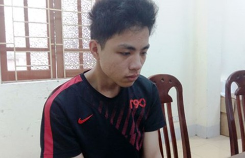 Đạp phụ nữ mang thai xuống ruộng để cướp tài sản