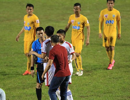 Ông Dương Vũ Lâm: ‘Công tác trọng tài đang có vấn đề’