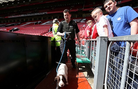 Premier League kịch tính đến phút chót