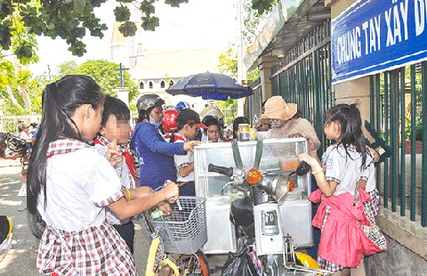 Tuổi thơ đầy hóa chất