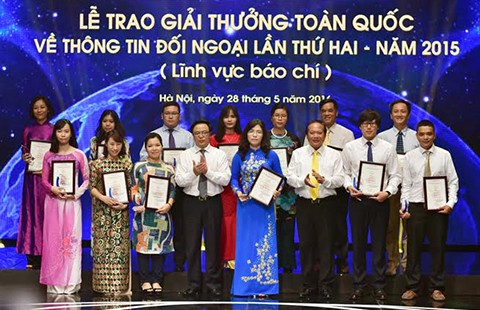 Trao giải thưởng thông tin đối ngoại cho 70 tác phẩm báo chí