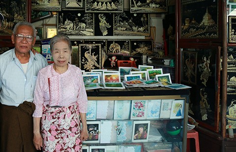 Bụi đời ổ chuột ở Myanmar - Bài 2: Ngôi chợ nghỉ ngơi