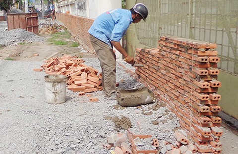 Nâng đường quá cao, quận lo, dân rầu