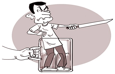 Thay nhau mời bia, bị chém