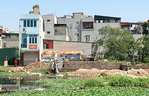 Hà Nội: Nhà ‘nhảy dù’ trên đất nông nghiệp