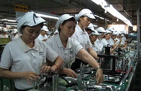 Thay đổi giờ làm, công nhân bị thiệt?