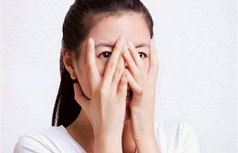 Máu đỏ, máu đen, máu nào đáng ngại?