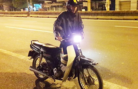Công an ra tay dẹp nạn rải đinh quốc lộ 51