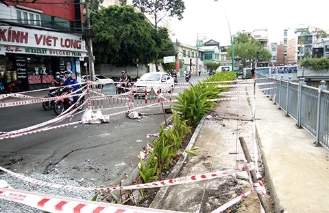 Chậm khắc phục lún, sụp dọc kênh Nhiêu Lộc - Thị Nghè