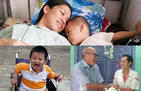 Nhà báo sẻ chia những tấm lòng: Hai ký cá nục trước cổng