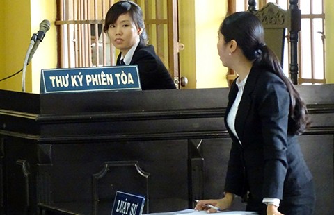 Từ 1-7: Tăng quyền cho nghi can, luật sư