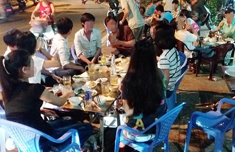 TP.HCM ‘siết’ nhậu đêm, được không?