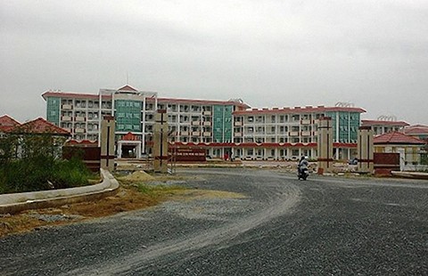 Sở Giáo dục Hậu Giang sai khi xây trường