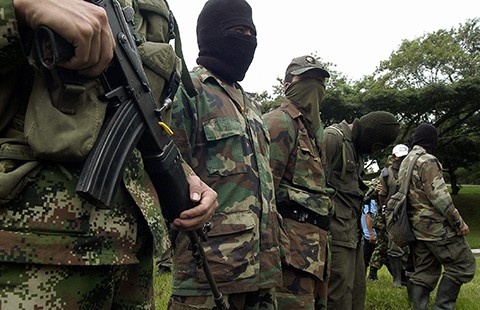 Hôm nay Colombia ký kết hiệp định ngừng bắn chung cuộc