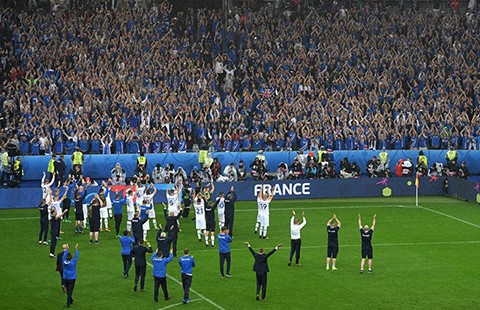 Viết tiếp câu chuyện cổ tích Iceland