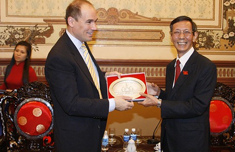 Ông Nguyễn Thanh Chín, người đại biểu của lòng dân