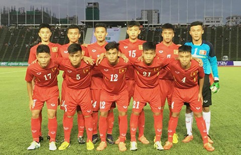 ‘Xuất phát điểm, bóng đá Việt Nam không thua ai!’